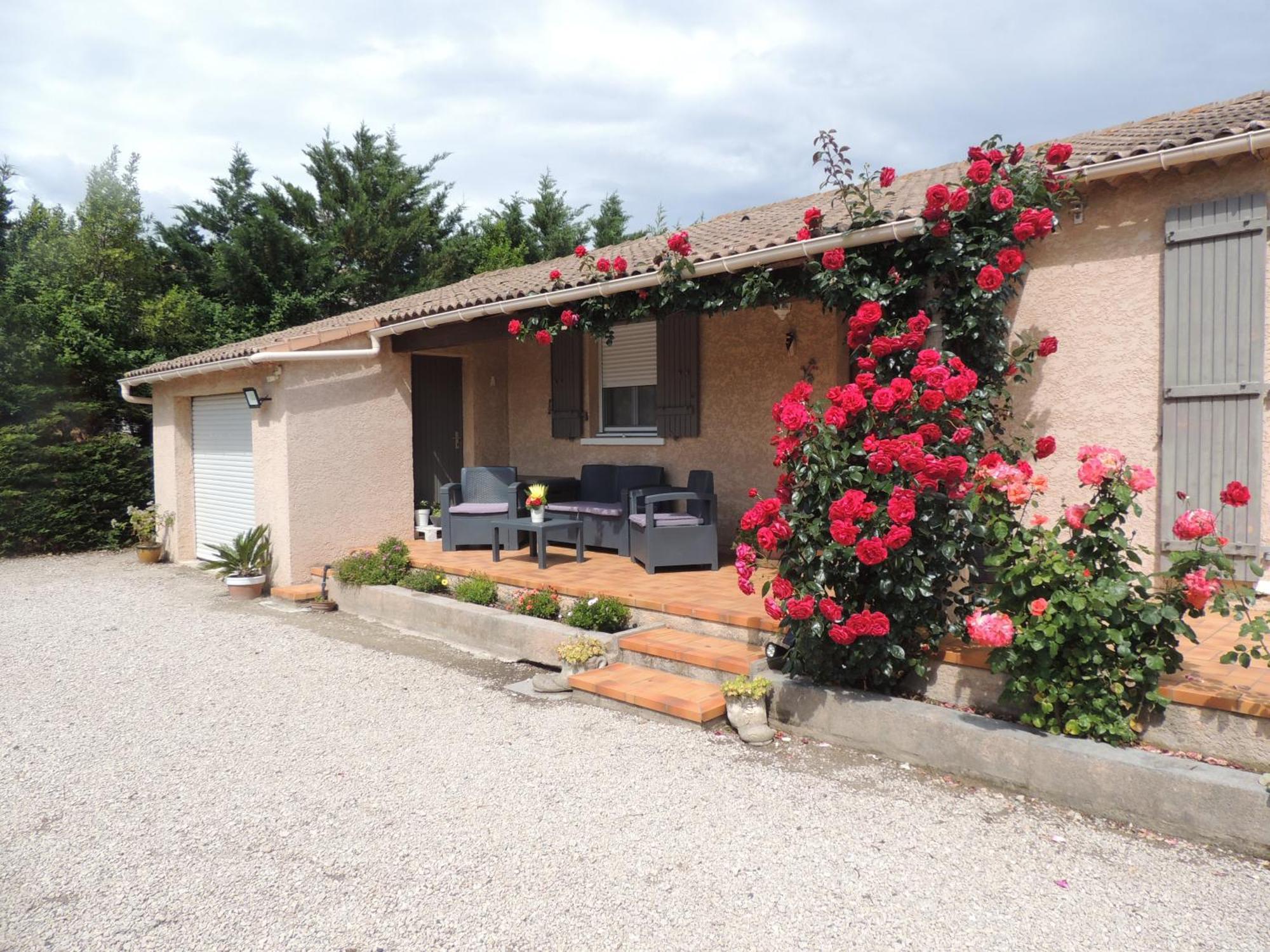 Au Calme Villa Eyguieres